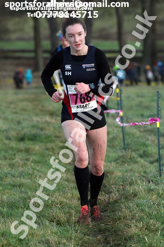 Senior womens cross country, 2019 North Eastern Cross Country Champs., Alnwick, Northumberland.  Photo: David T. Hewitson/Sports for All Pics
